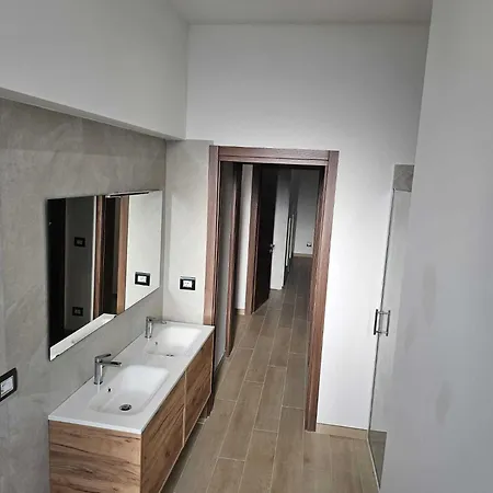 Safo Apartament *